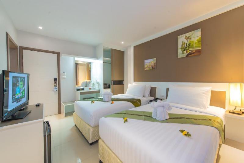Sino Maison Patong Exterior photo